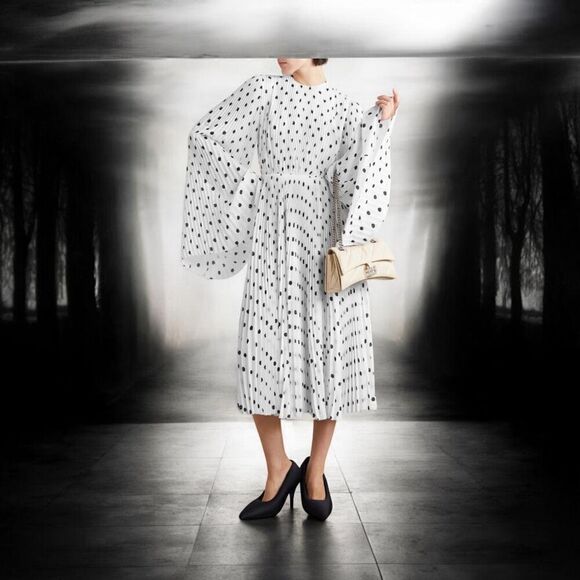 Balenciaga Pleated Polka Dot Crepe Midi Dress Size 6 (38) - Picture 2 of 15